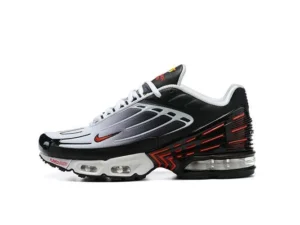 AIR MAX PLUS TN 3 ‘BLACK INFRARED’