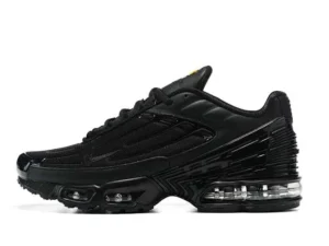 AIR MAX PLUS TN 3 ‘TRIPLE BLACK’