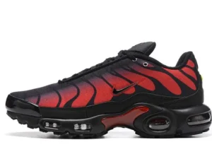 AIR MAX PLUS TN ‘BRED REFLECTIVE’