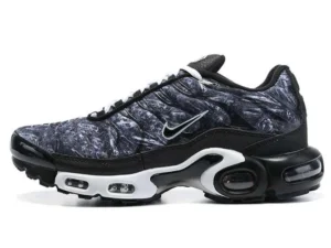 AIR MAX PLUS TN ‘DARK SMOKE GREY’