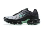 AIR MAX PLUS TN ‘GREEN GLOW’