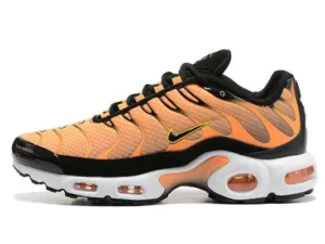 AIR MAX PLUS TN ‘ORANGE BLACK’
