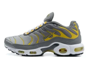 AIR MAX PLUS TN ‘PARTICLE GREY SULFUR’