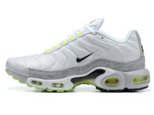 AIR MAX PLUS TN ‘PLATINIUM GREY REFLECTIVE LOGOS’