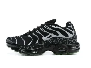 AIR MAX PLUS TN ‘SPIDERWEB’
