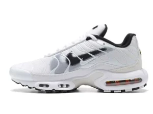 AIR MAX PLUS TN ‘SPRAY PAINT SWOOSH’