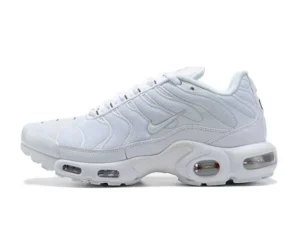 AIR MAX PLUS TN ‘TRIPLE WHITE’
