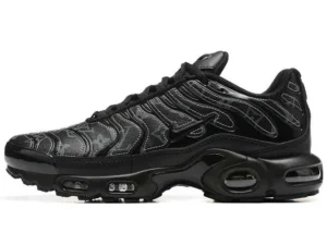 AIR MAX PLUS TN X LOUIS VUITTON
