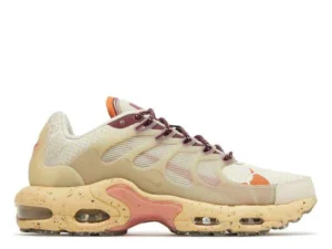 AIR MAX TERRASCAPE PLUS ‘PEARL WHITE DARK BEETROOT’