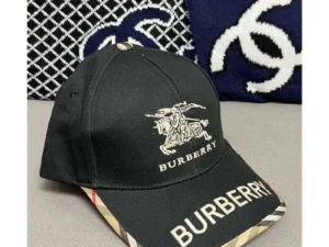 Cap Burberry BY051
