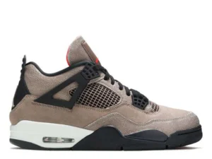 JORDAN RETRO 4 ‘TAUPE HAZE’