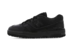 NB 550 Triple Black