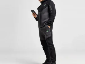 Nike Tech Fleece Men’s Track Pants