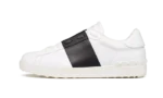 Sneaker Open VLTN Black Strip
