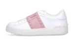 Sneakers «Rockstud Untitled