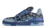 Trainer Blue