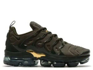 VAPORMAX PLUS