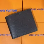 Wallet Louis Vuitton Embossed Monogram in Black LV067