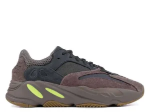 YEEZY BOOST 700 ‘MAUVE’