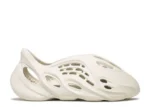 YEEZY FOAM RUNNER ‘ARARAT’
